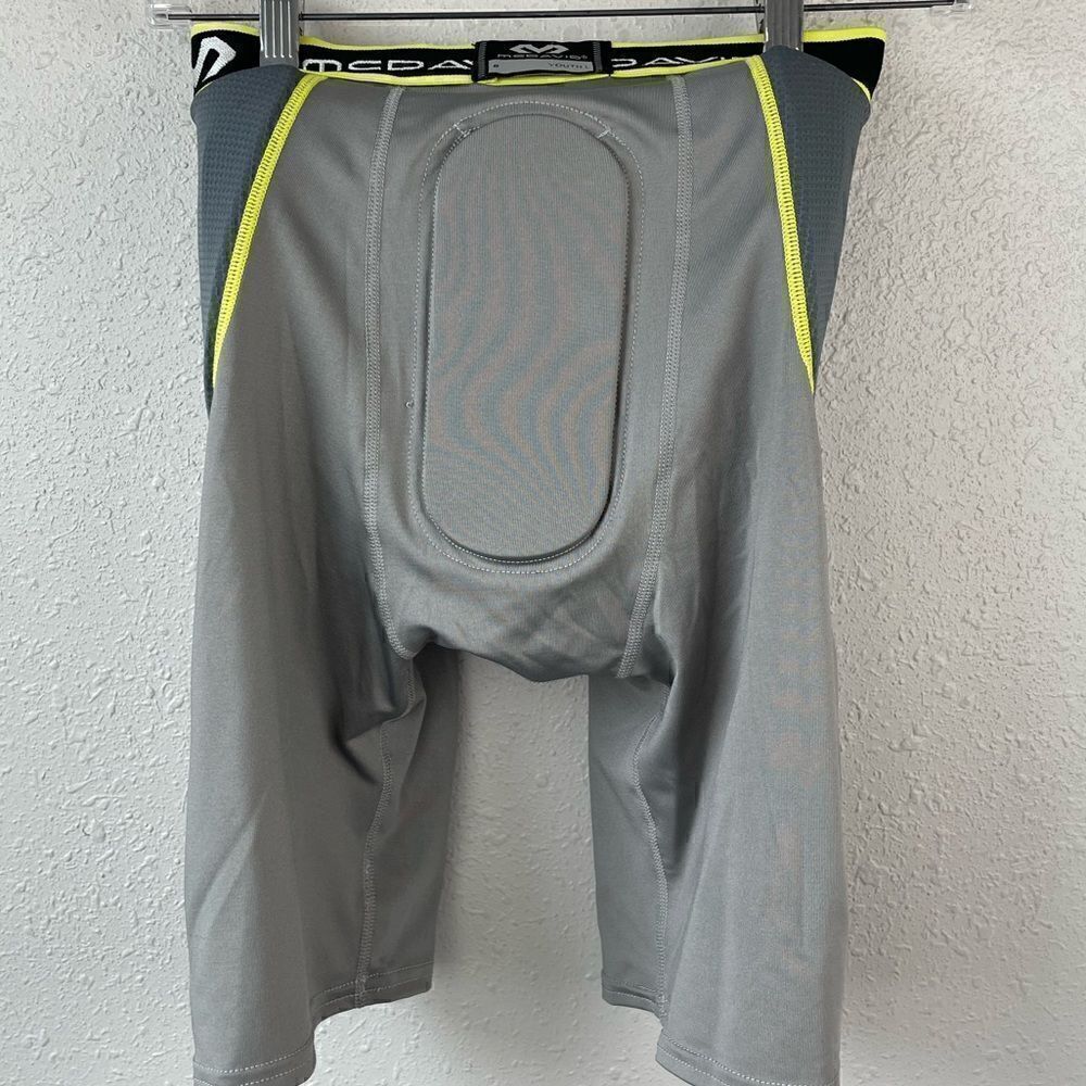 NWT McDavid Padded Football Shorts Size Youth L
